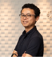 内田 智英